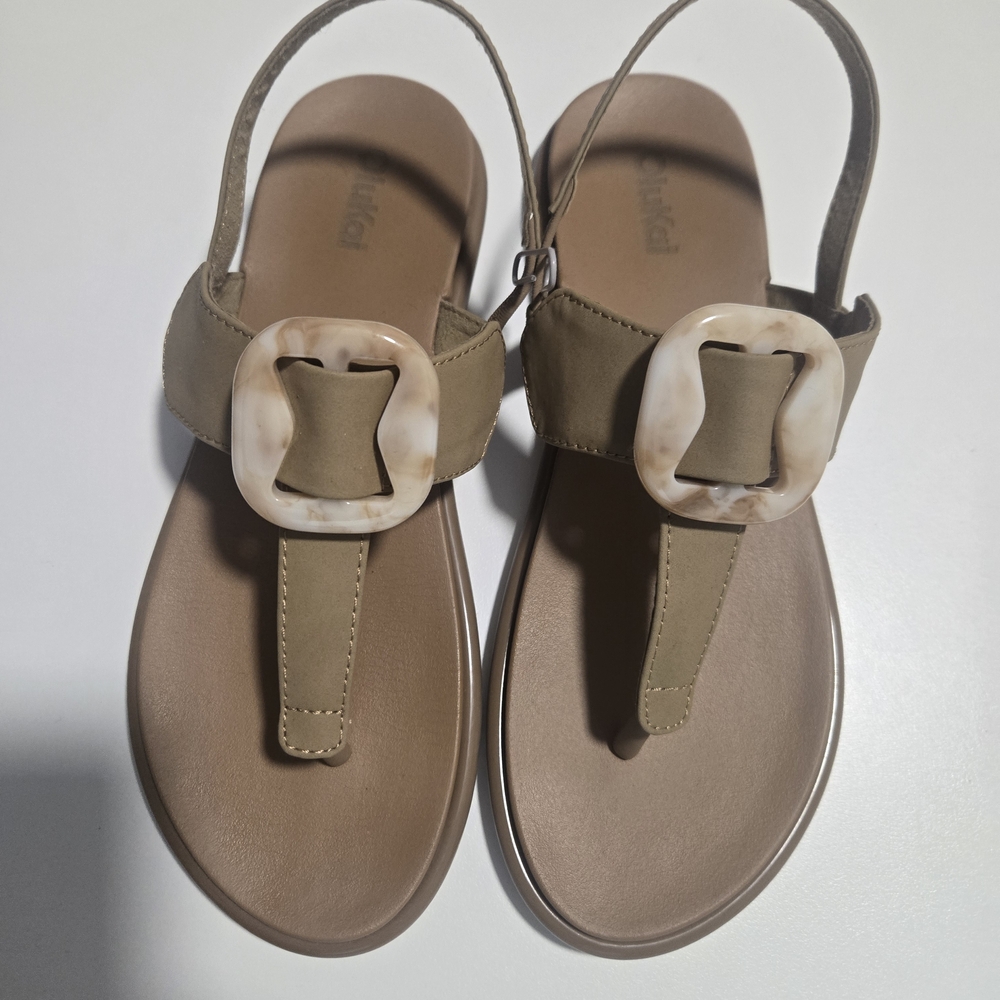 OluKai Tan Sandals with Marble Buckle